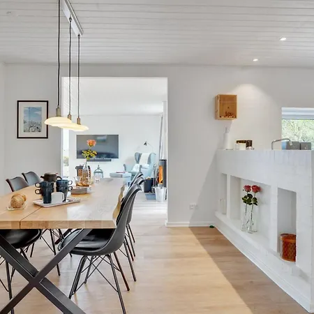 Kiersten - 5km From The Sea By Interhome
